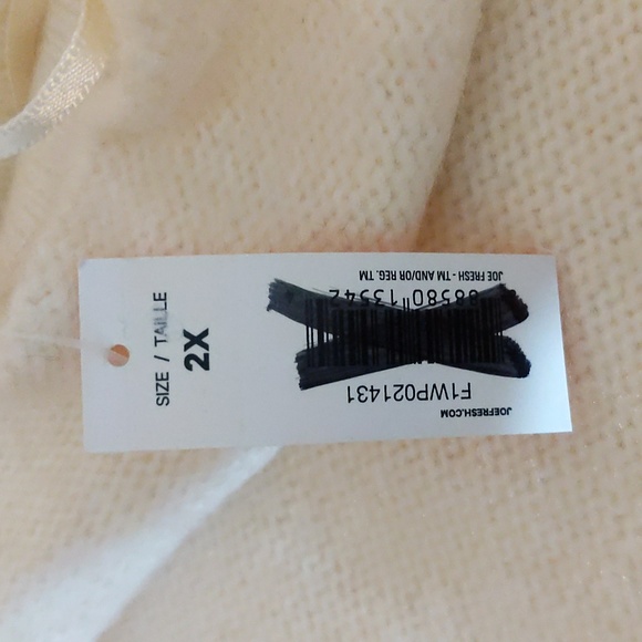 Joe Fresh| NWT Jillian's White Mock Neck Sweater - Picture 11 of 15